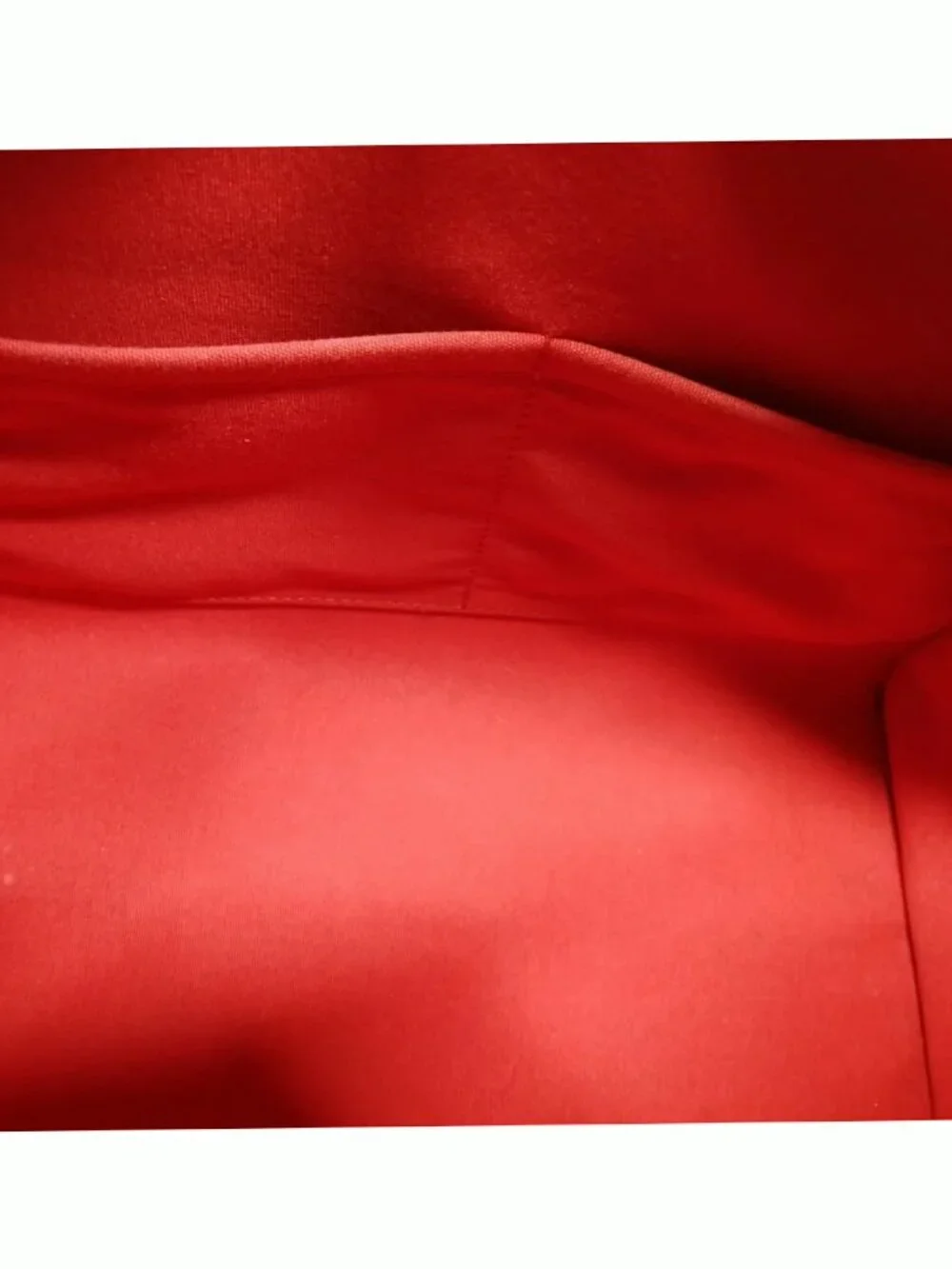 Authentic Louis Vuitton Speedy 25 Red Epi Leather Hand Bag - Picture 12 of 16